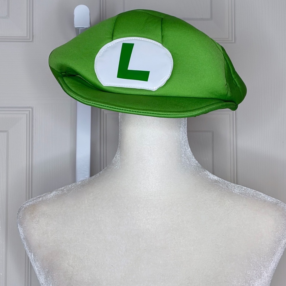 Luigi Mario game Halloween hat